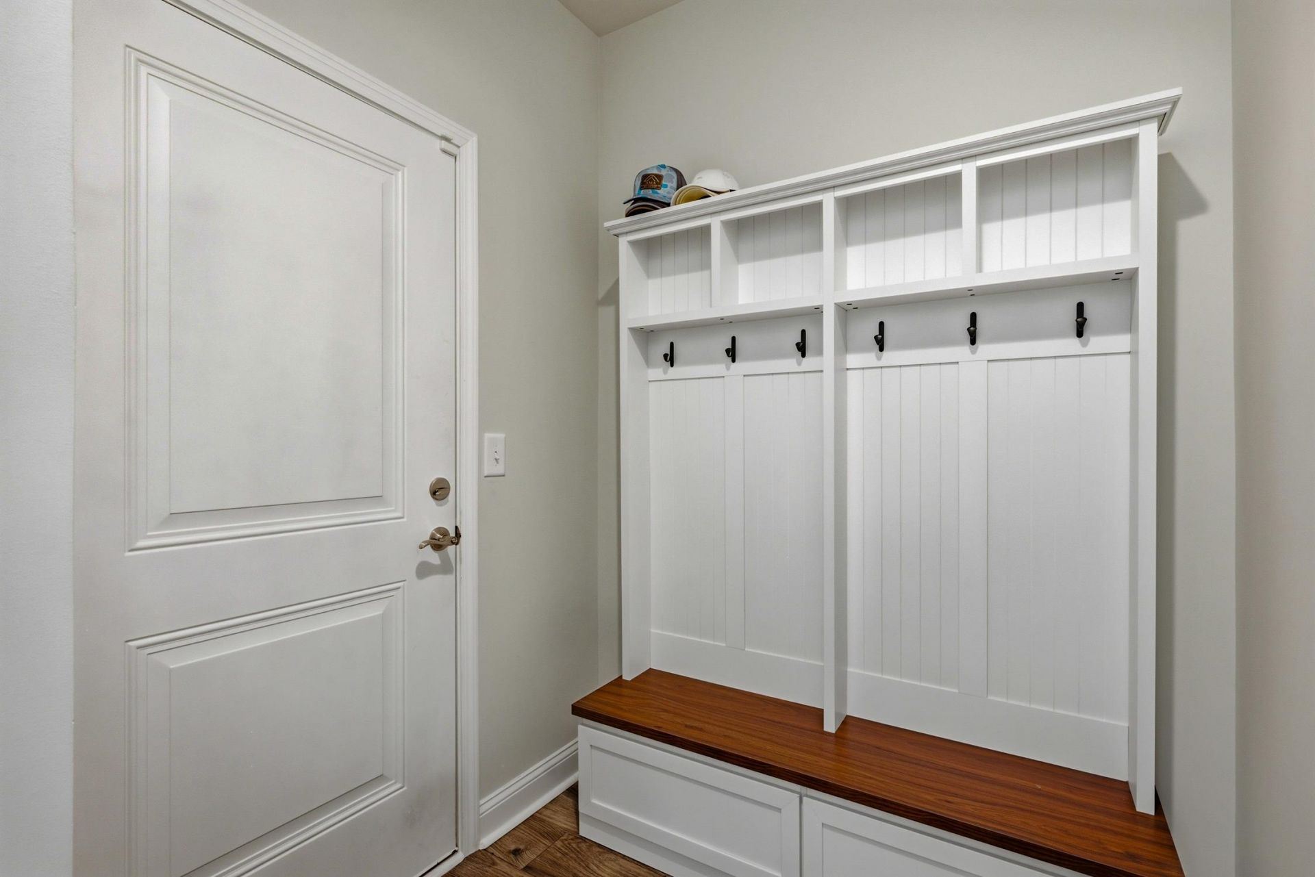650 Mccown Dr. Photo 21