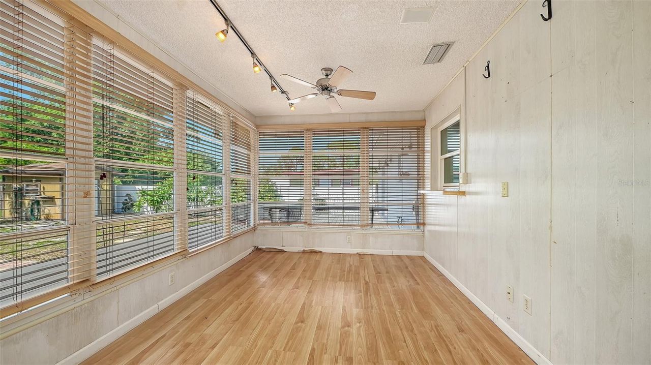 4090 Groveland Avenue , Sarasota, FL 34231 Photo