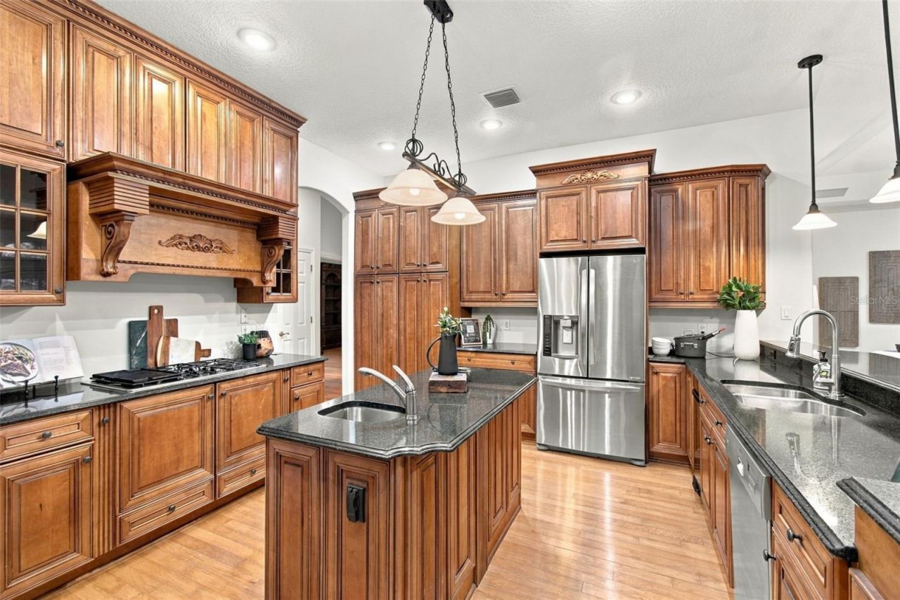 816 Citrus Wood Lane, Valrico, FL 33594 Photo