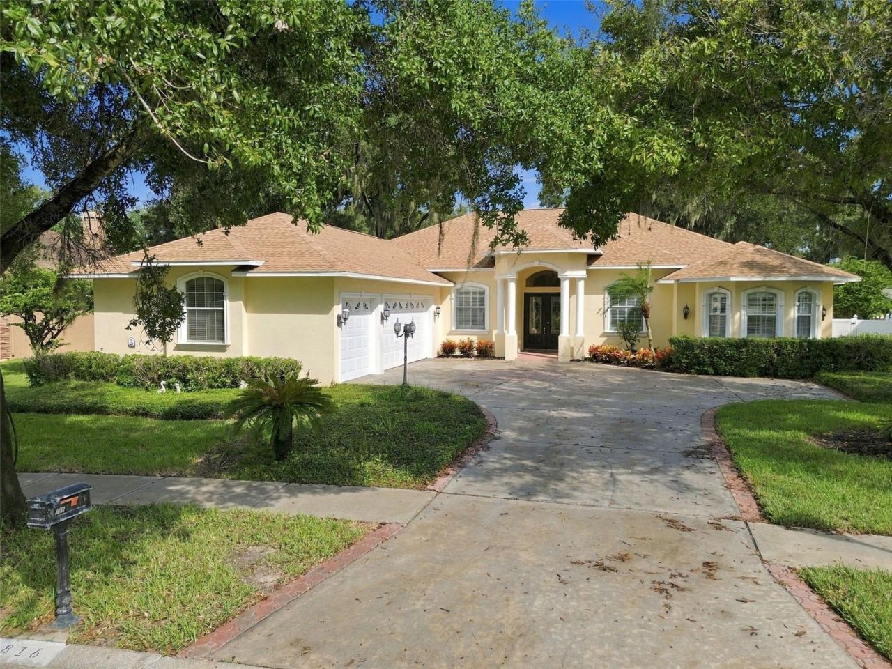 816 Citrus Wood Lane, Valrico, FL 33594 Photo