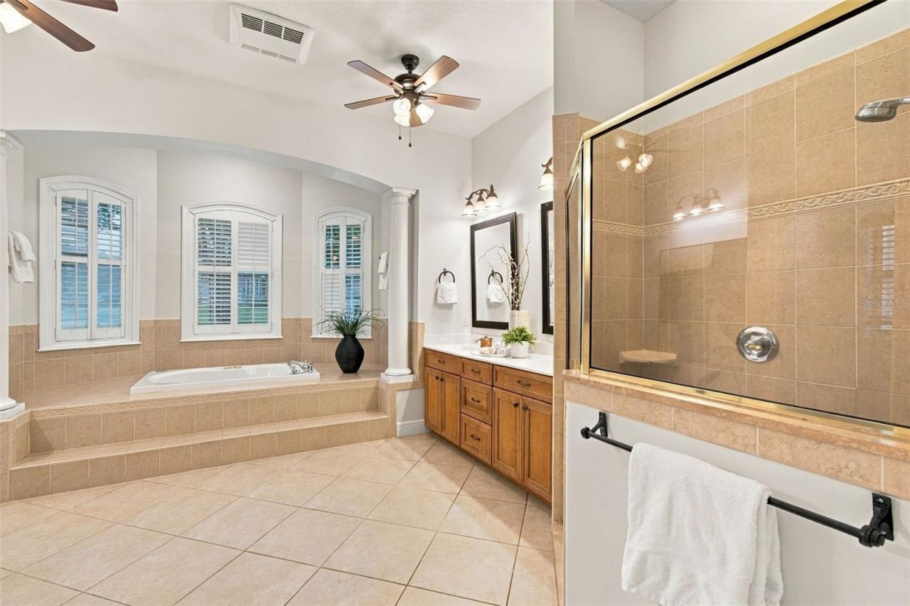 816 Citrus Wood Lane, Valrico, FL 33594 Photo