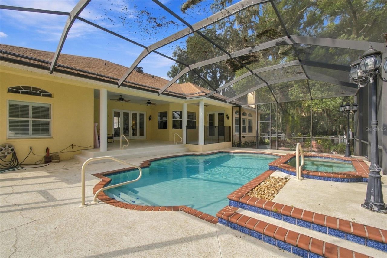 816 Citrus Wood Lane, Valrico, FL 33594 Photo