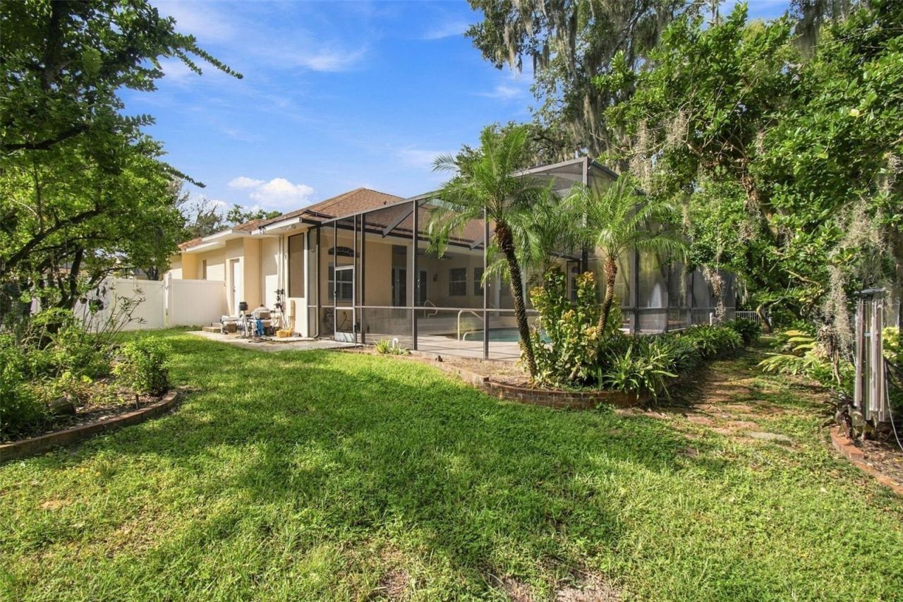 816 Citrus Wood Lane, Valrico, FL 33594 Photo