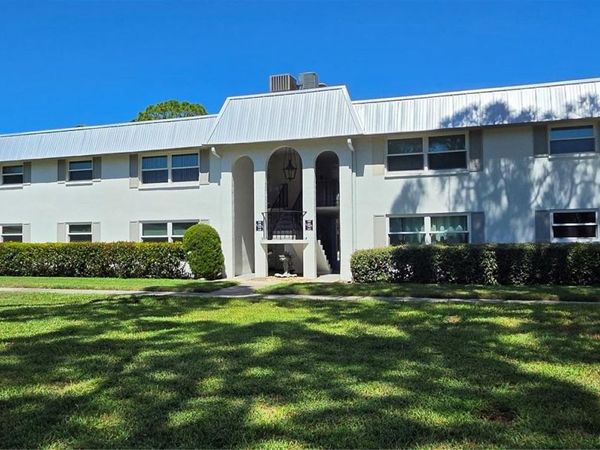 5800 HOLLYWOOD BOULEVARD , Unit 125, SARASOTA, FL 34231