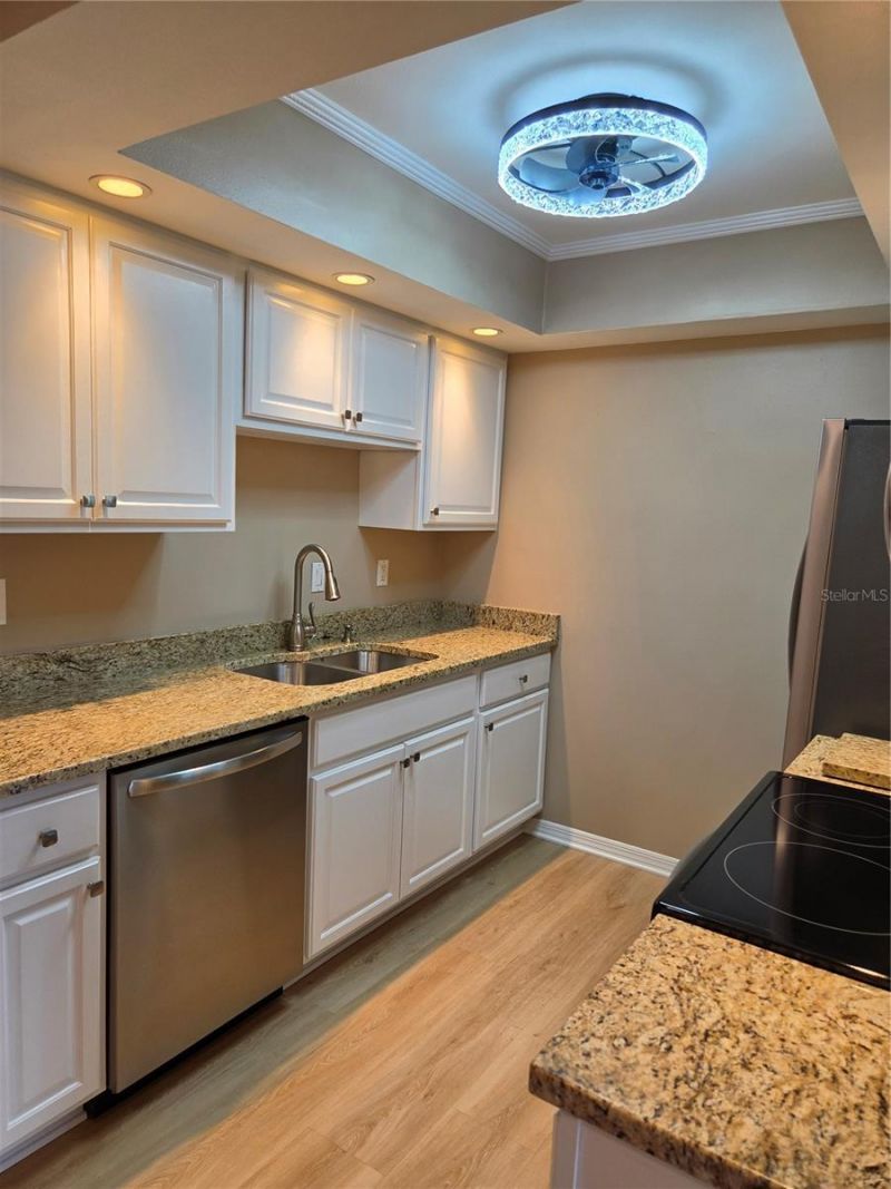 5800 Hollywood Boulevard , Unit 125, Sarasota, FL 34231 Photo