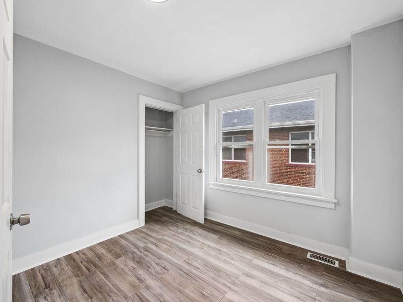 1287 Sullivant Avenue , Columbus, OH 43223 Photo 13