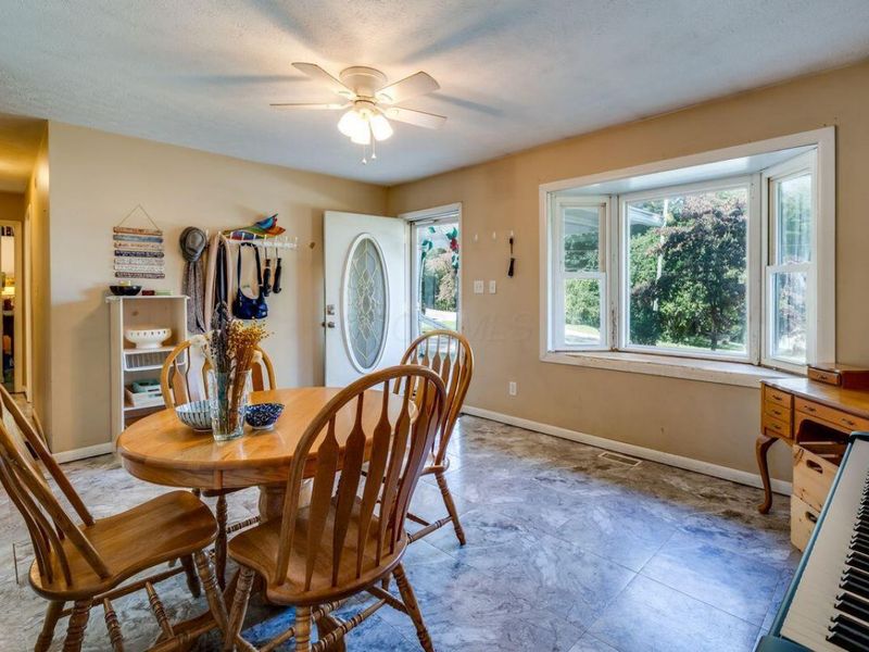 695 Deeds Terrace SE, Lancaster, OH 43130 Photo 6