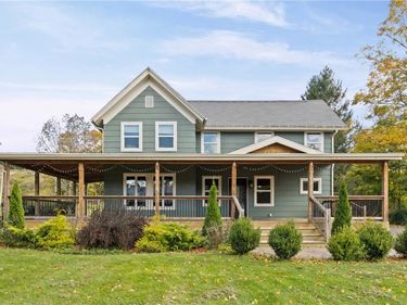 11560 Maple Ave, Naples, NY 14512