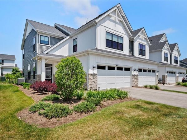4116 Chelsea Manor Circle , Aurora, IL 60504