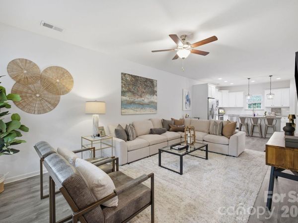 4432 Woodwind Street , Charlotte, NC 28213