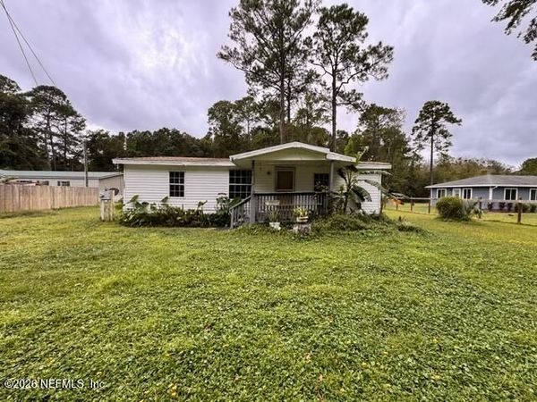 13542 W 1ST Street W, Jacksonville, FL 32218