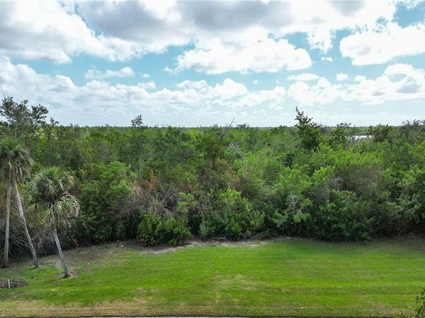 756 Whiskey Creek DR , MARCO ISLAND, FL 34145