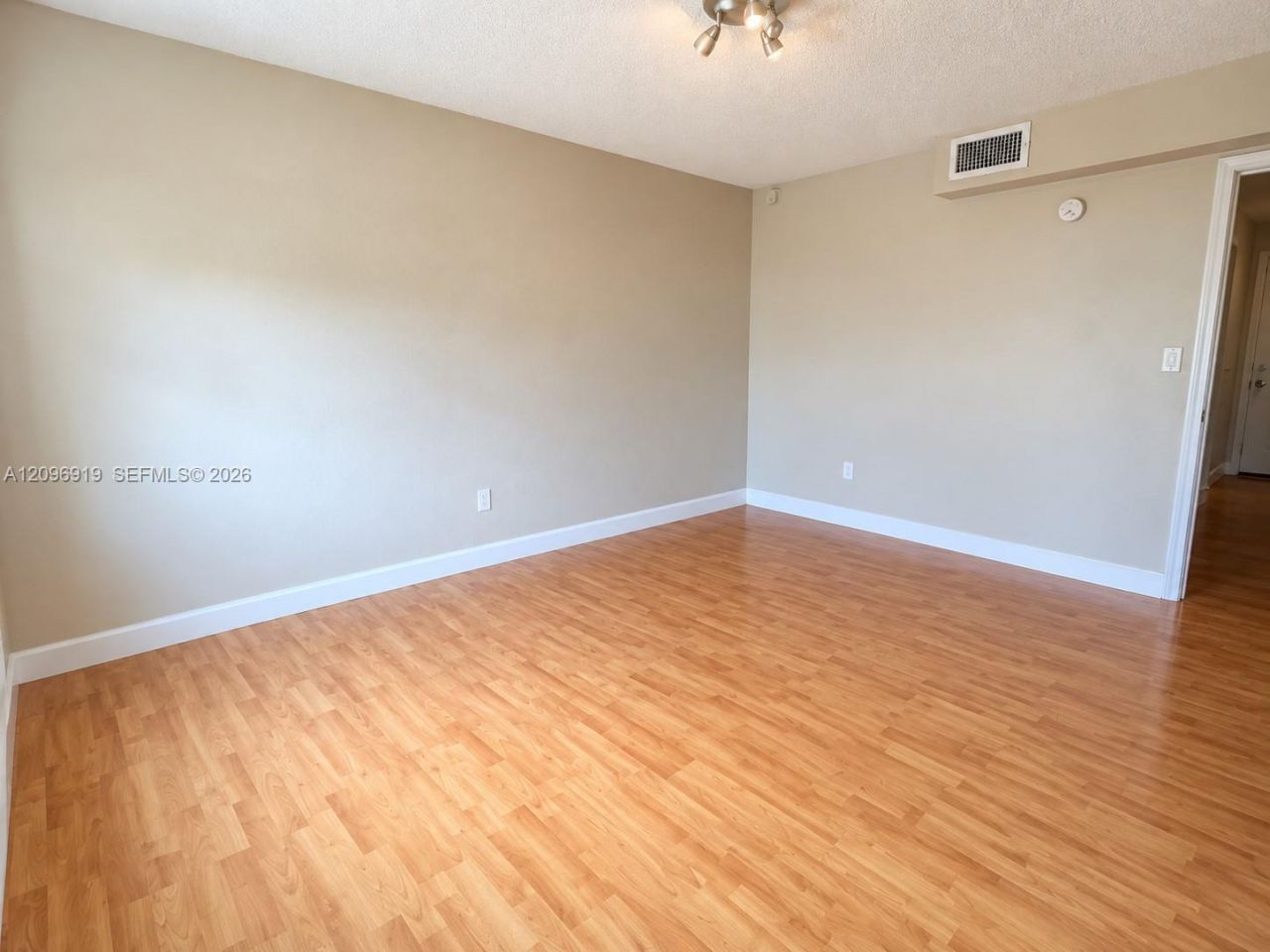 427 Santander Ave , Unit 305, Coral Gables, FL 33134 Photo