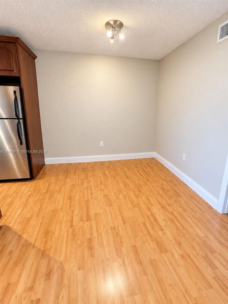 427 Santander Ave , Unit 305, Coral Gables, FL 33134 Photo