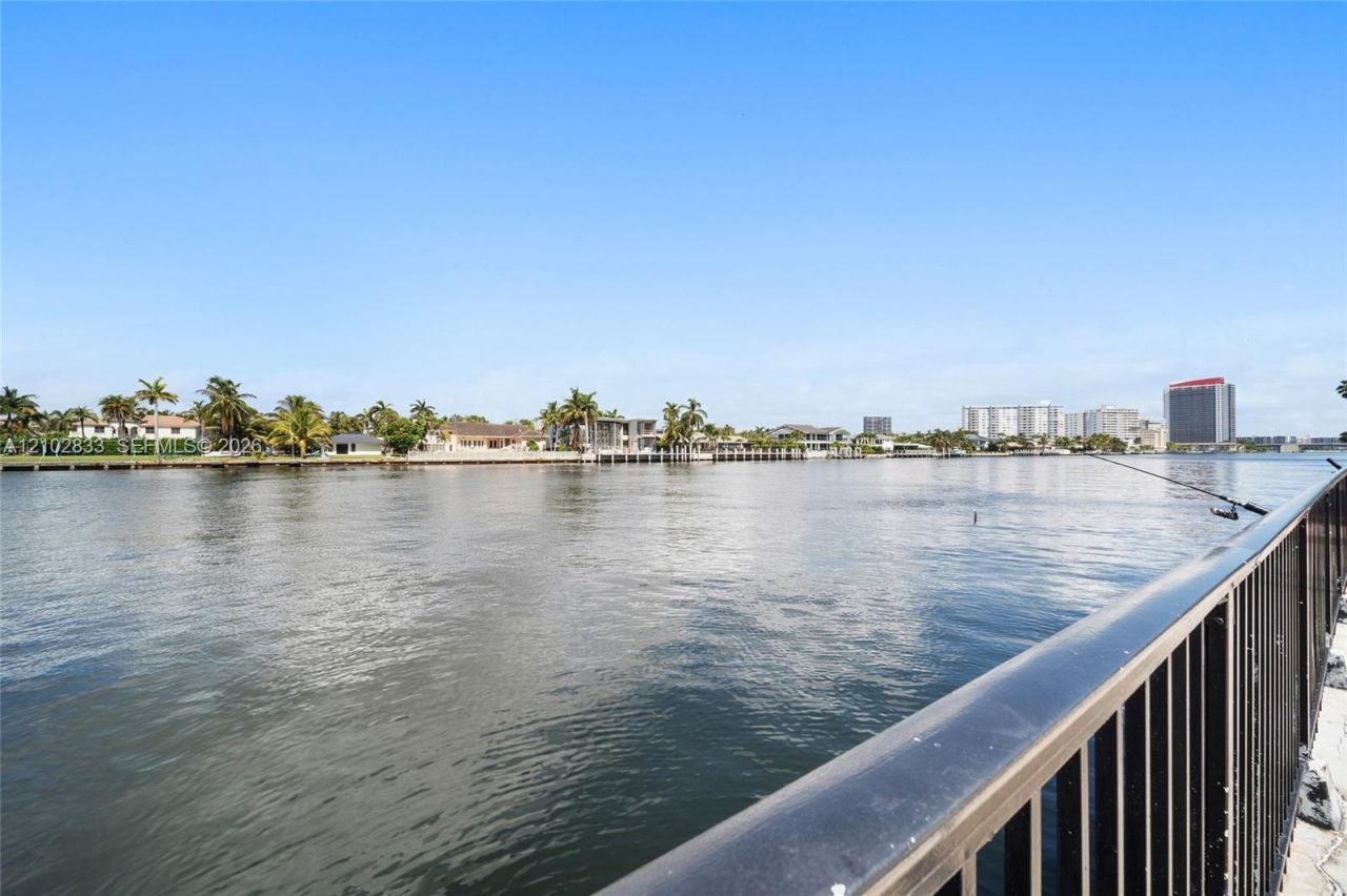 3127 S Ocean Dr, Unit 121, Hallandale Beach, FL 33009 Photo