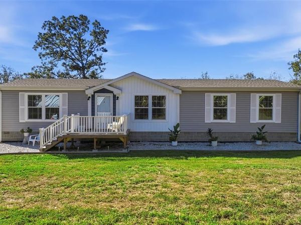 5963 Highway 17 , Yukon, MO 65589