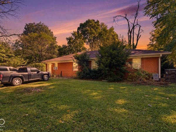 1273 Farley, Indianapolis, IN 46214