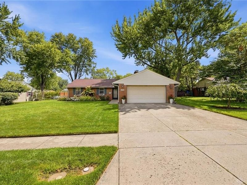 4796 Polen Drive, Kettering, OH 45440 Photo 2