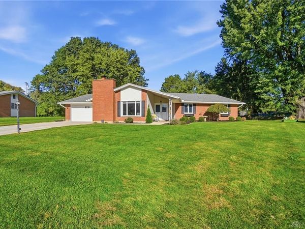 2231 Brookpark Drive, Dayton, OH 45440