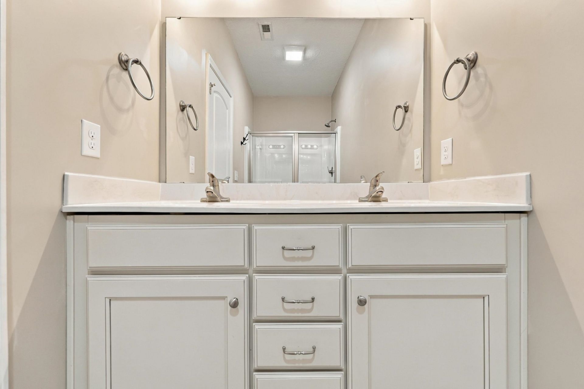 3669 Clay Pond Village Ln. Photo 18