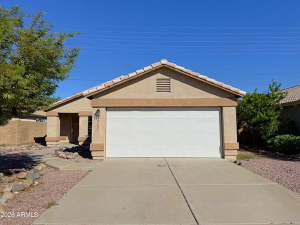 15659 N GIL BALCOME Street, Surprise, AZ 85374