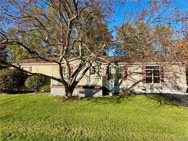 49 Millstream Court, Clinton, NY 13323