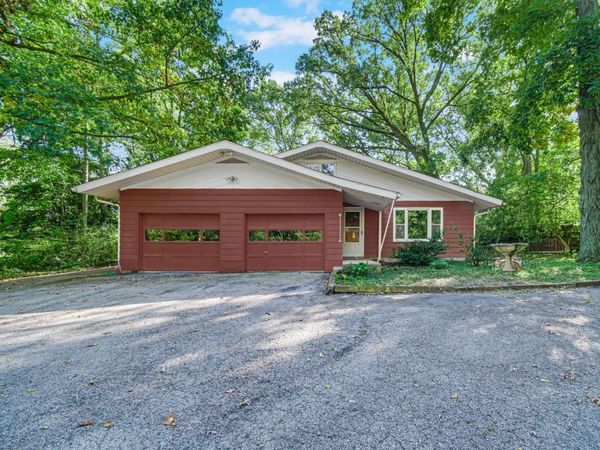 12175 W 85th Avenue , St. John, IN 46373