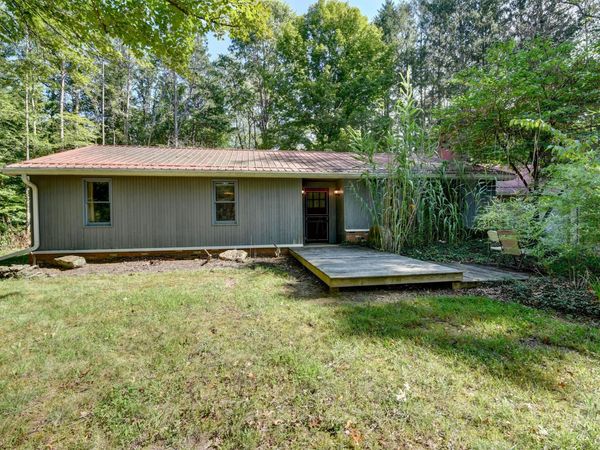 33111 Township Road 490 , Killbuck, OH 44637