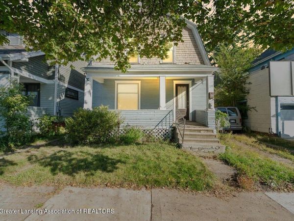 223 E Hillsdale Street, Lansing, MI 48933