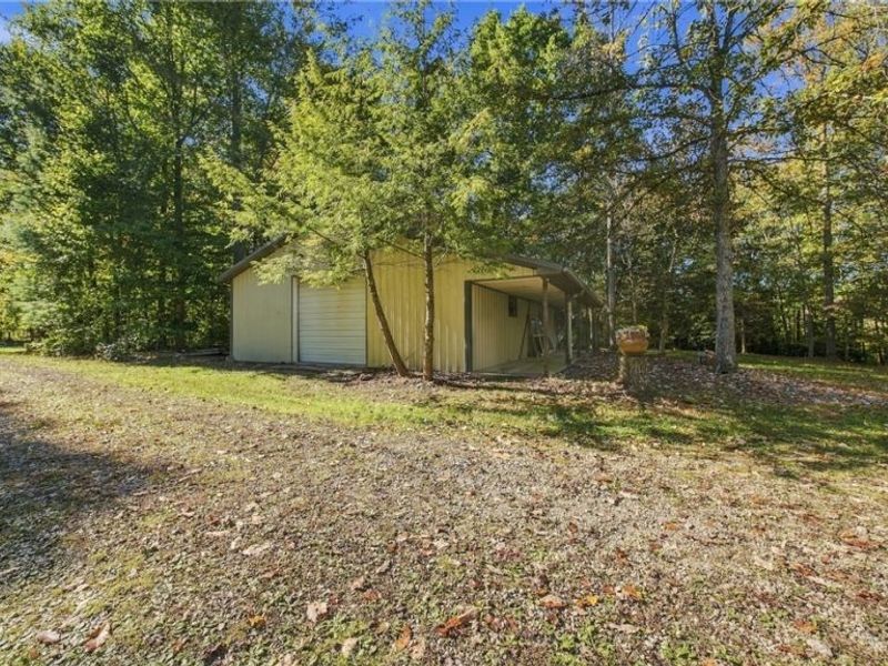 1249 Twin Bridge Road, Little Hocking, OH 45742 Photo 11