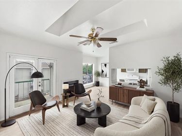 7126 Holly Hill Drive, Unit 304, Dallas, TX 75231