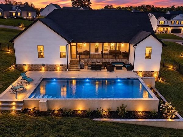 117 Scenic View Trail , Madison, NC 27025