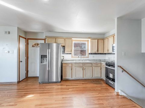 Main Photo