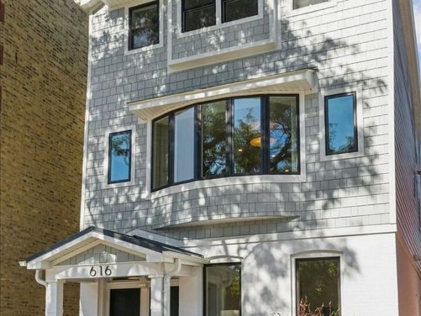 616 W Willow Street, Chicago, IL 60614