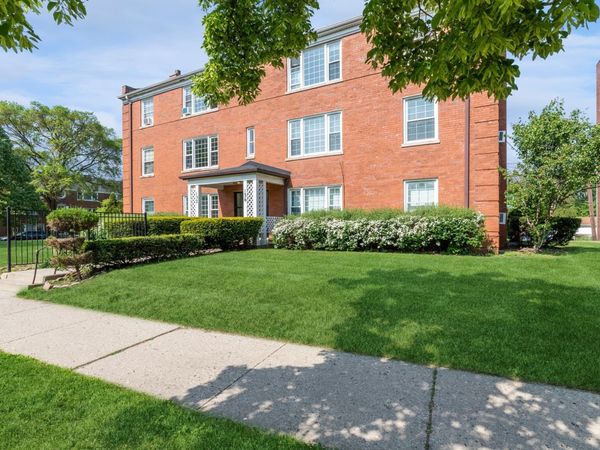 136 Ridge Avenue , Unit 2, Evanston, IL 60202