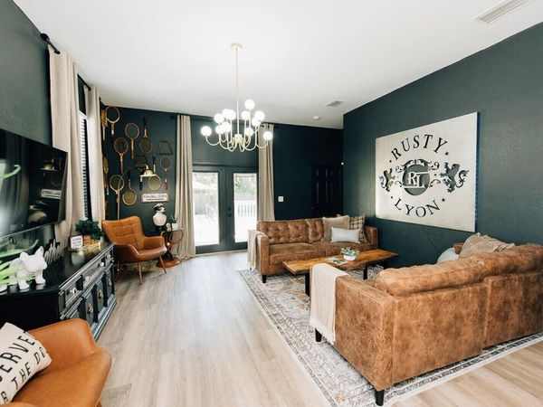 2705 N OAKDALE AVENUE , TAMPA, FL 33602