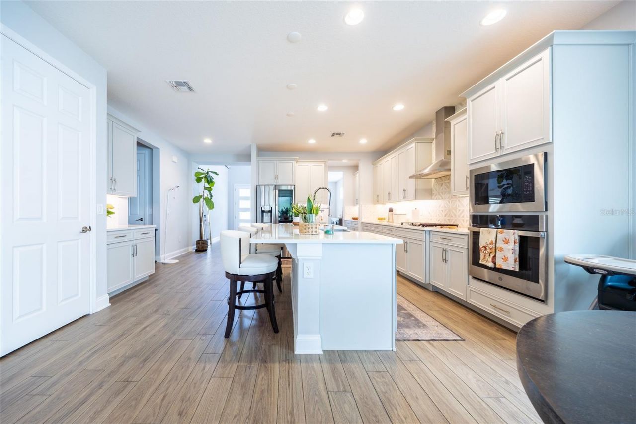1316 Southern Sun Drive, Oakland, FL 34787 Photo