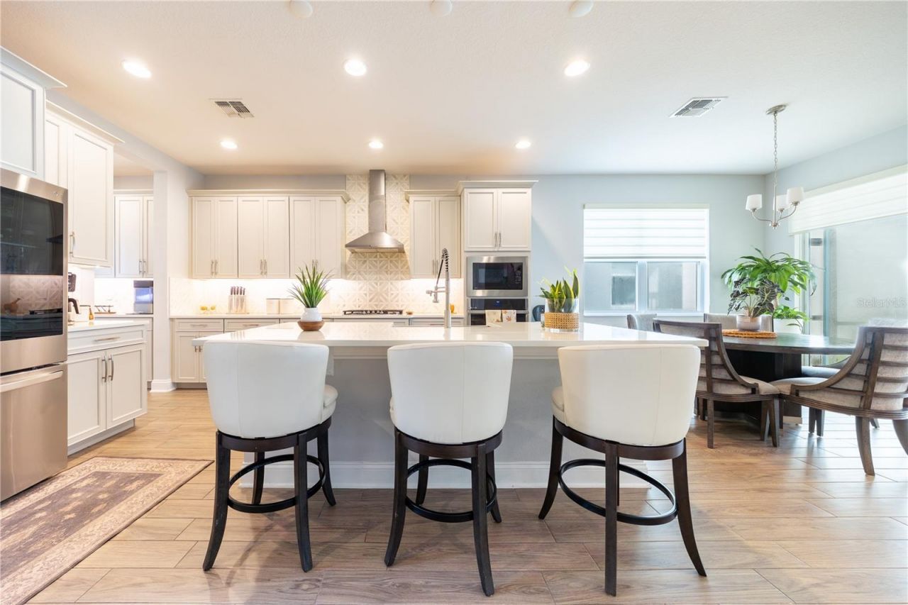 1316 Southern Sun Drive, Oakland, FL 34787 Photo