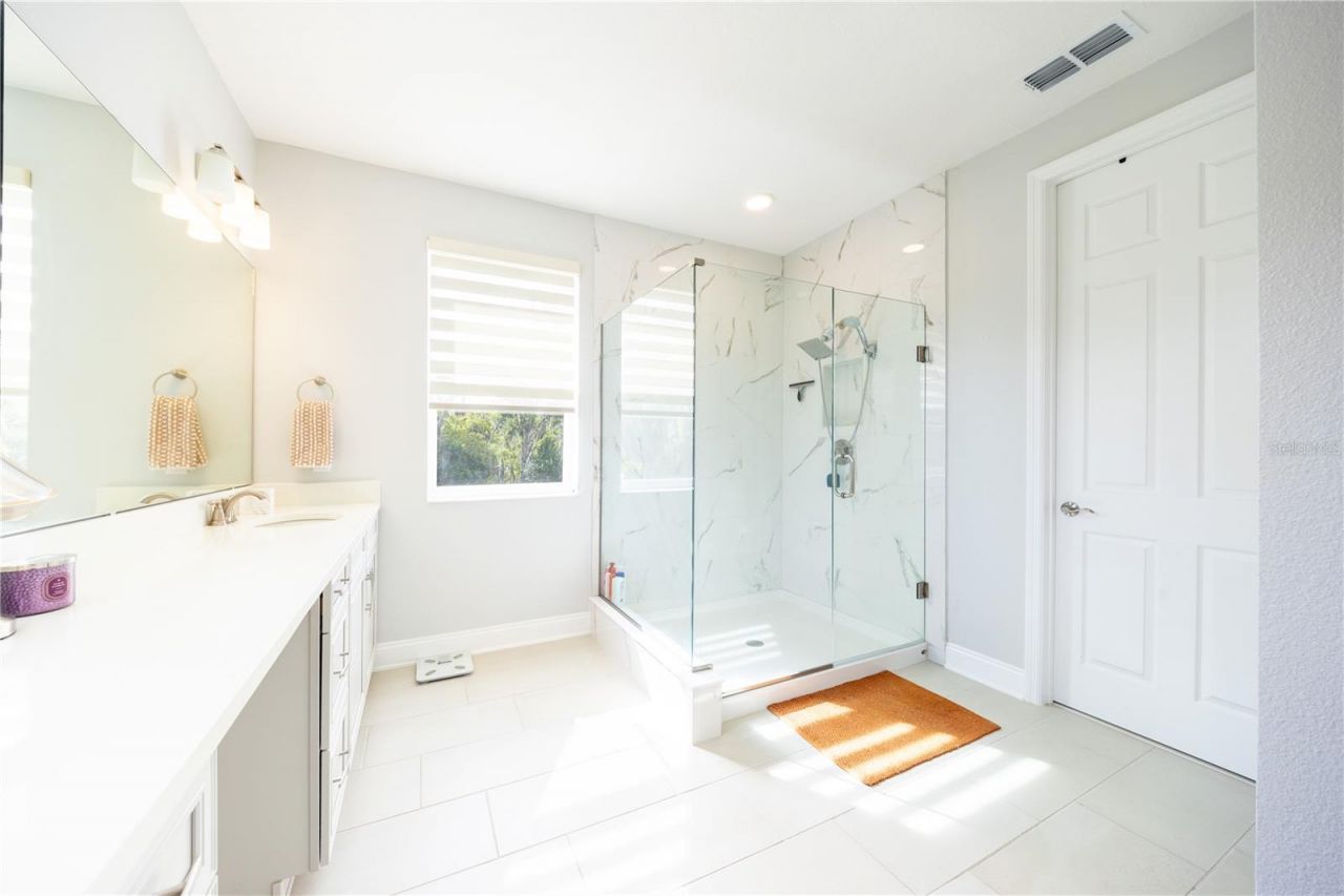 1316 Southern Sun Drive, Oakland, FL 34787 Photo