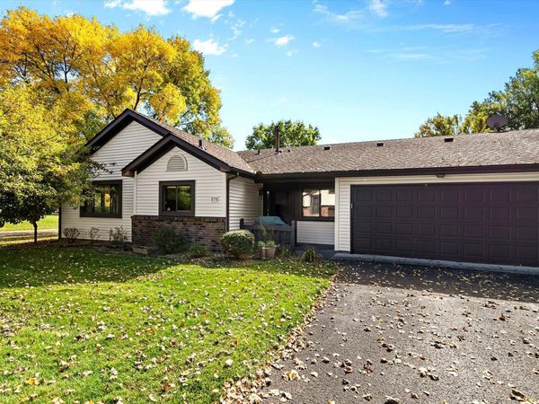 576 Donegal Circle , Shoreview, MN 55126