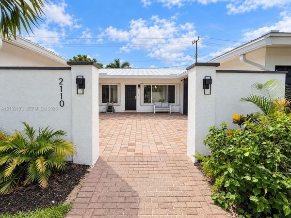 2110 NE 56th St , Unit 1, Fort Lauderdale, FL 33308