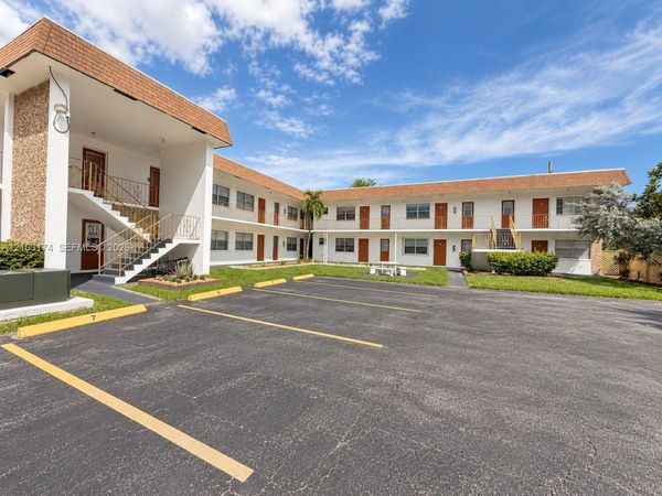 1007 N 19th Ave , Unit 18, Hollywood, FL 33020