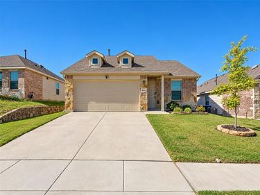 8316 Bell Ridge Lane, Fort Worth, TX 76123