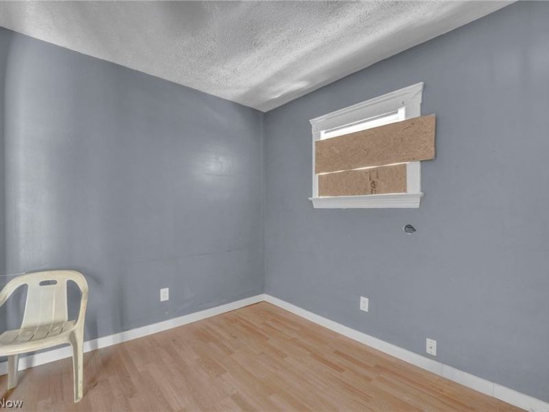 13709 Durkee Avenue, Cleveland, OH 44105 Photo 10