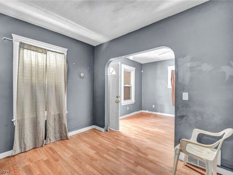 13709 Durkee Avenue, Cleveland, OH 44105 Photo 9