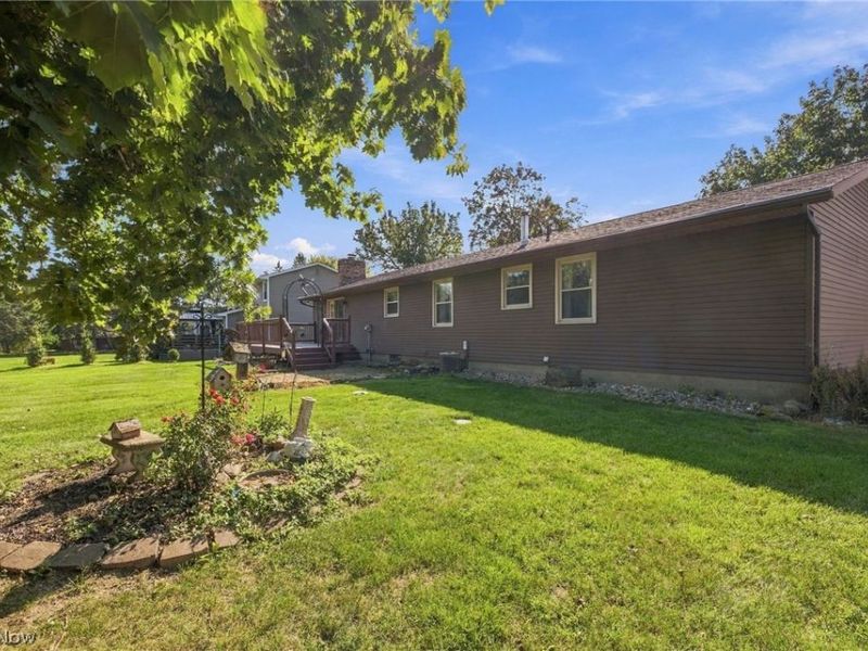 3821 Apache Street NW, Uniontown, OH 44685 Photo 37