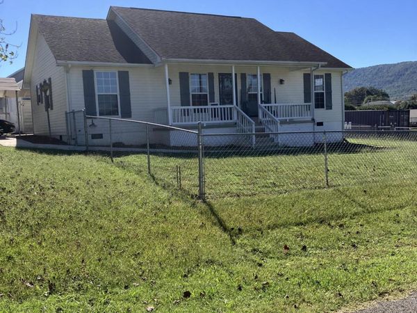 400 Fiddlers Drive, Whitwell, TN 37397