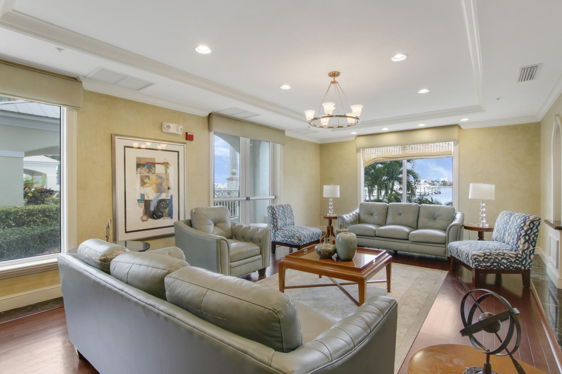 806 E Windward Way, Unit 410, Lantana, FL 33462 Photo