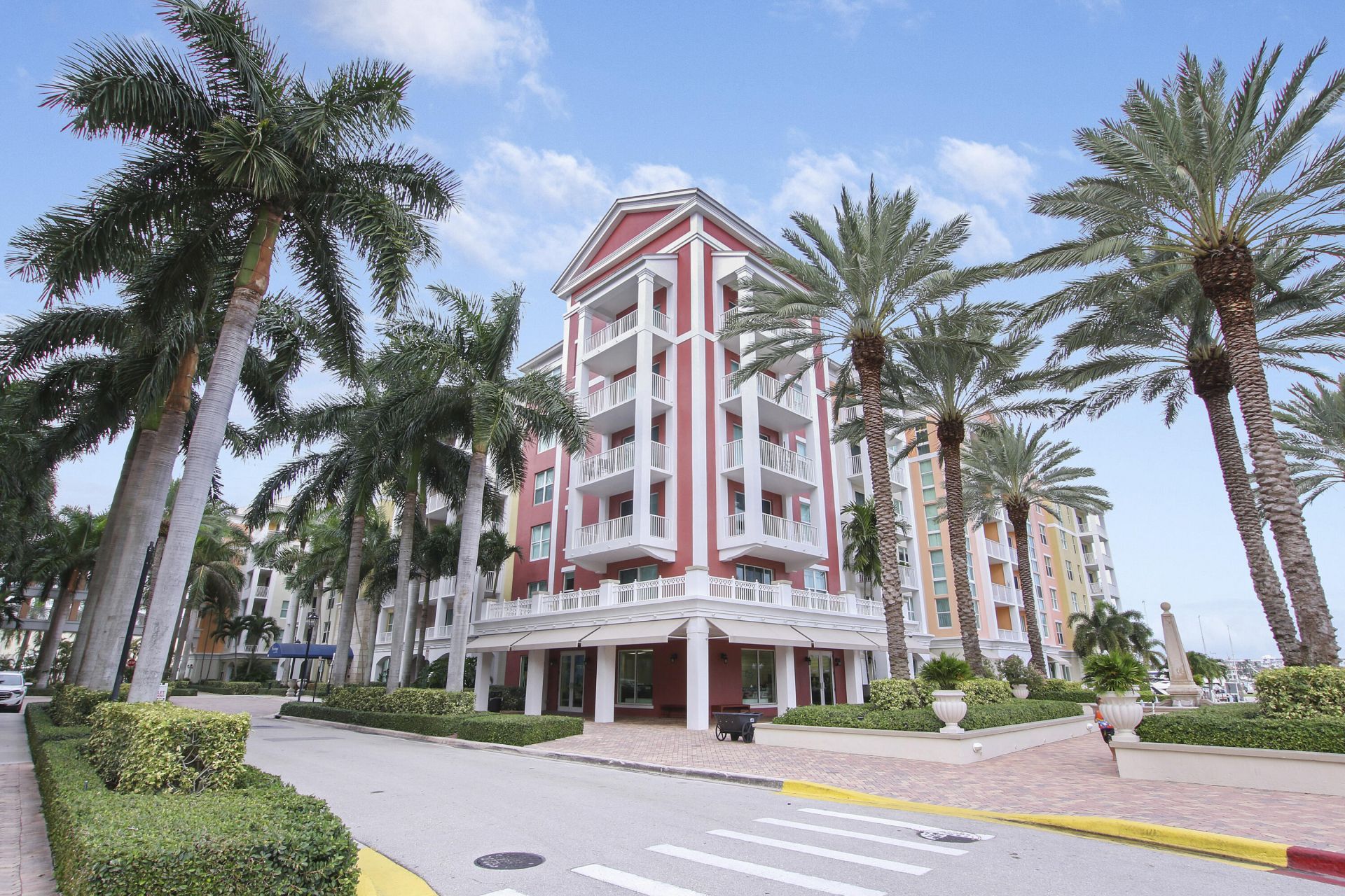 806 E Windward Way, Unit 410, Lantana, FL 33462 Photo