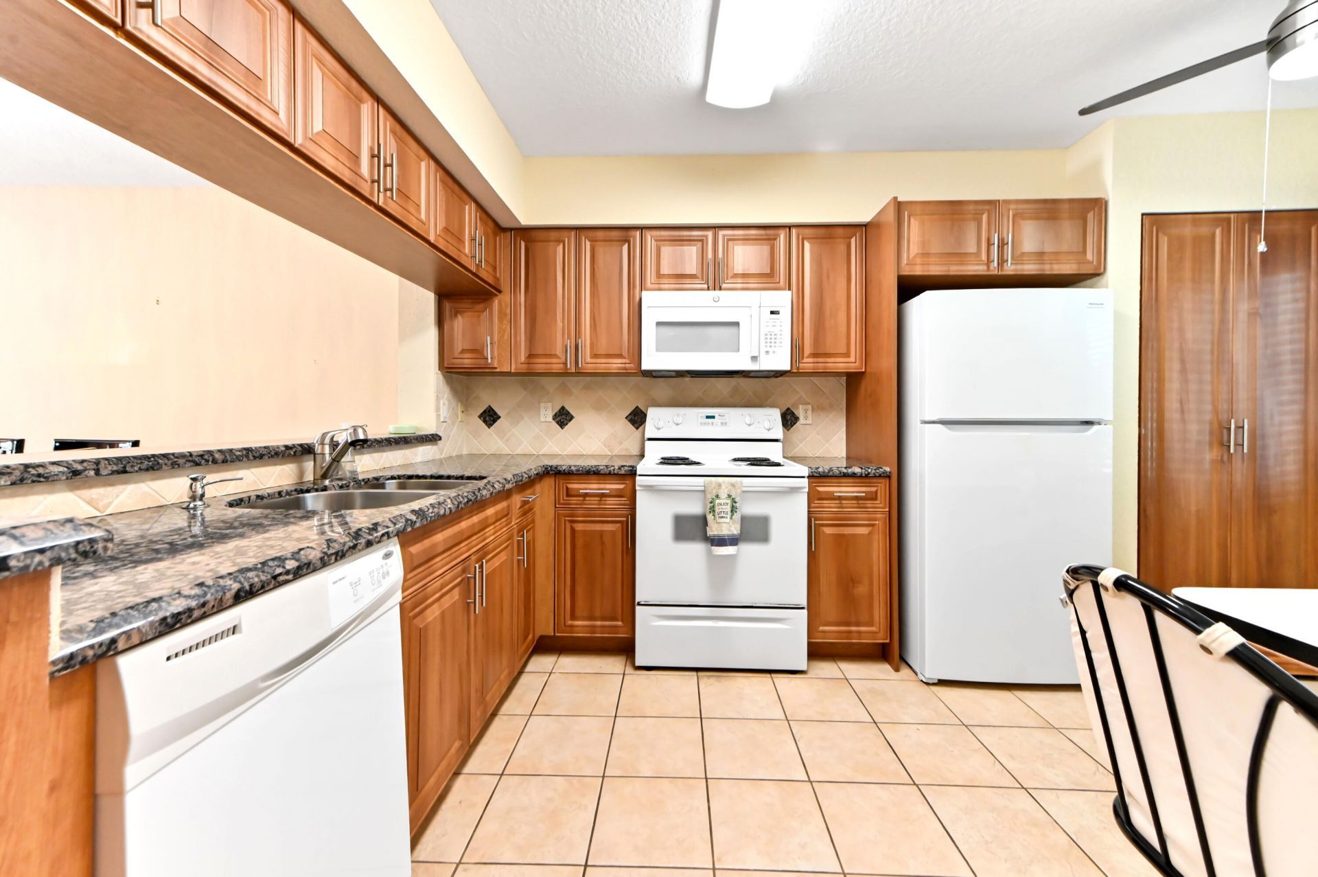 5842 Crystal Shores Drive, Unit 207, Boynton Beach, FL 33437 Photo